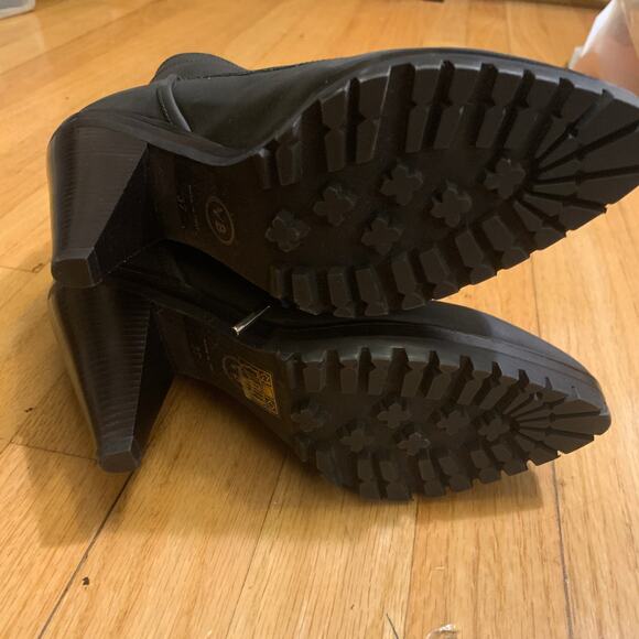 Veronica Beard IT 37 US 7 Charley Coated Leather Lace-Up Ankle Bootie Boots Goth - Picture 9 of 13